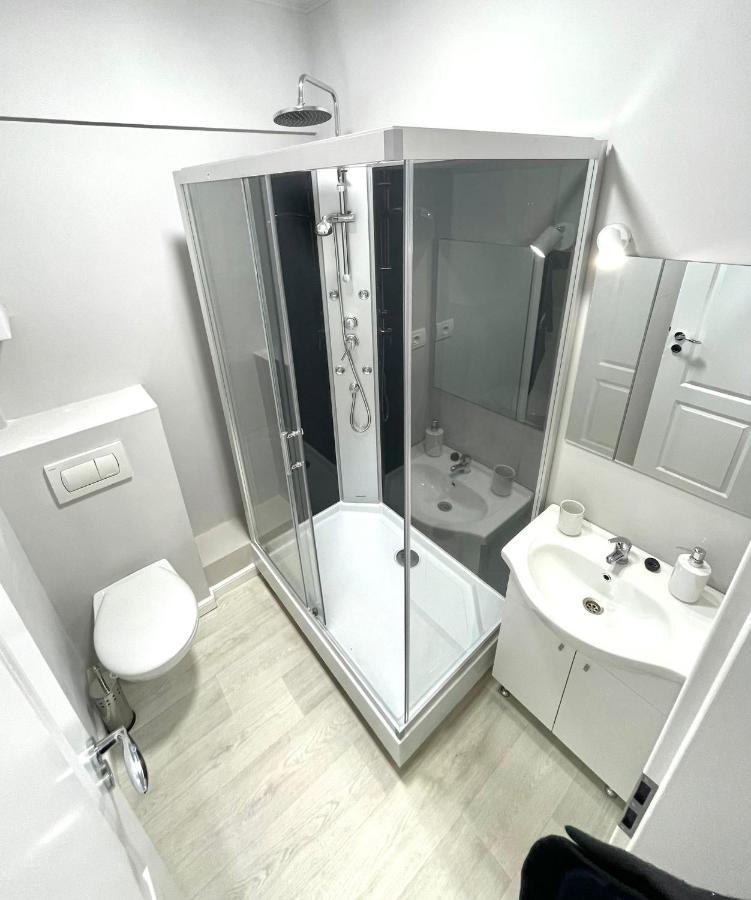 Baneasa Luxury Apartaments Bucharest Luaran gambar