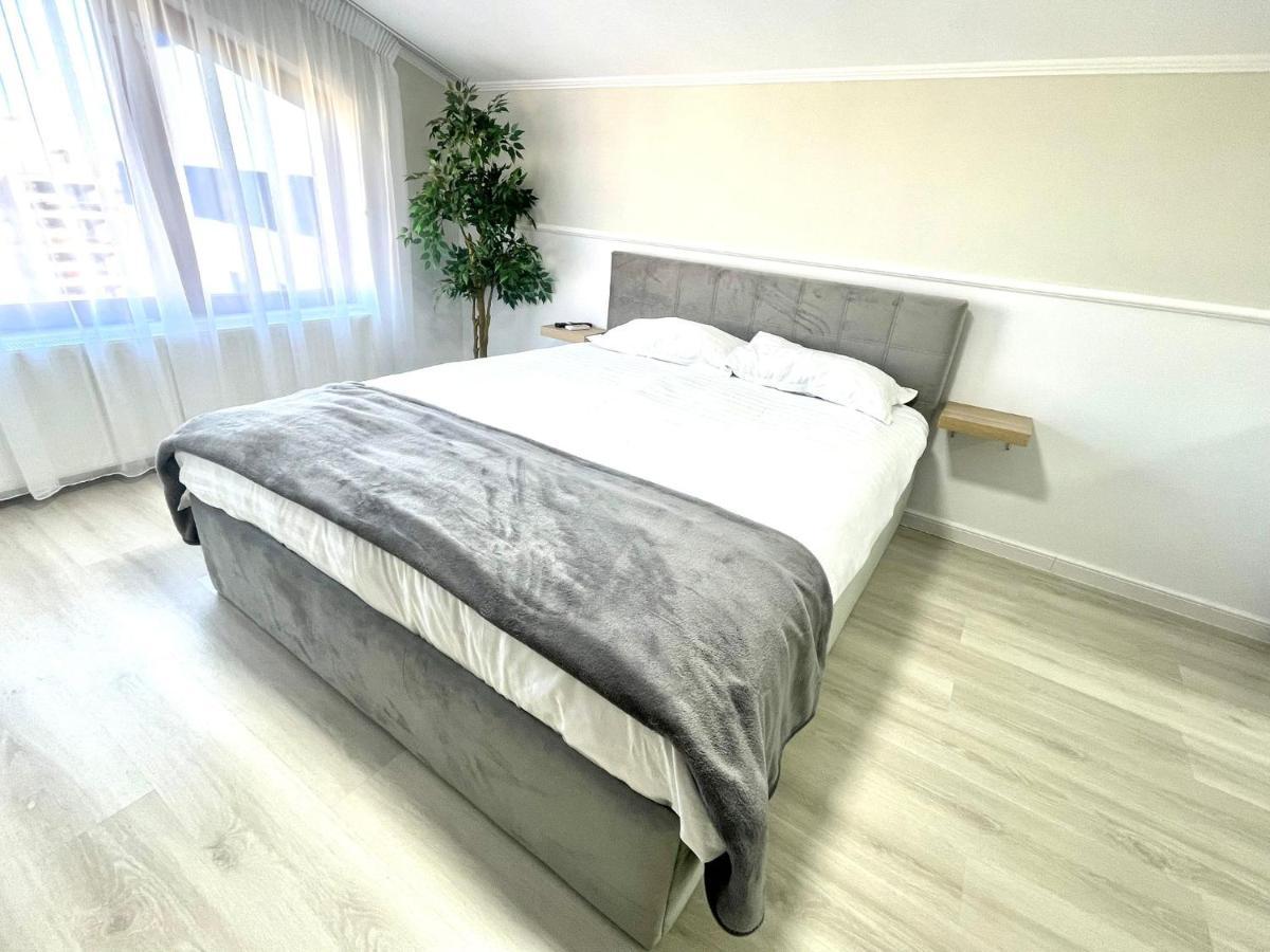 Baneasa Luxury Apartaments Bucharest Luaran gambar